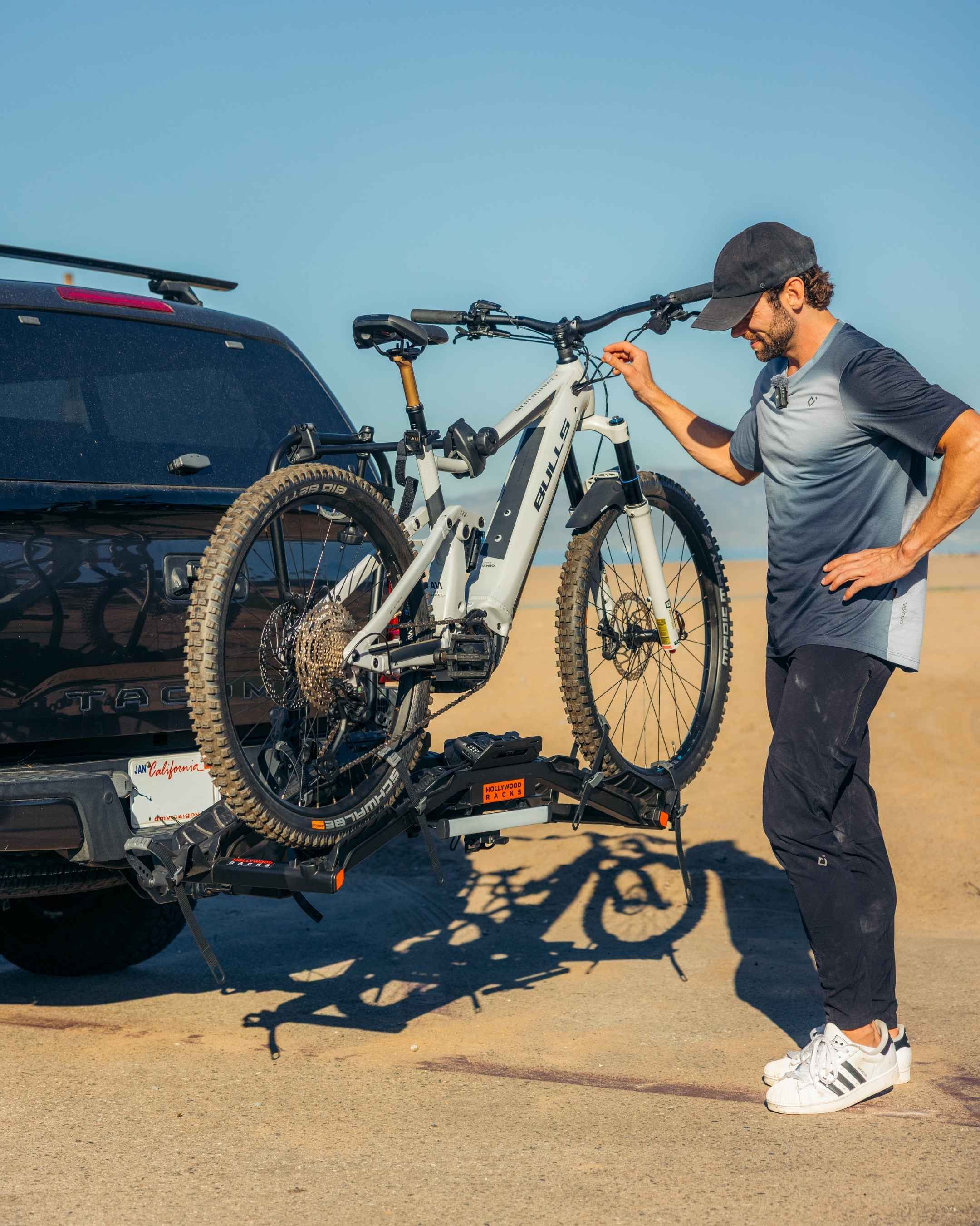 Destination E Bike Rack + LED Light Bar Hollywood Racks Ebike Rack