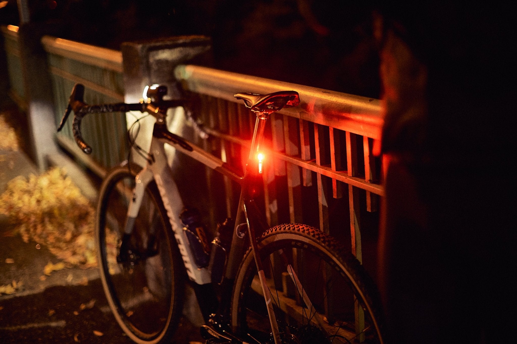 Kryptonite Incite X6 & XBR Auto Adjust Bicycle Light Set Hollywood Racks Bike Lights