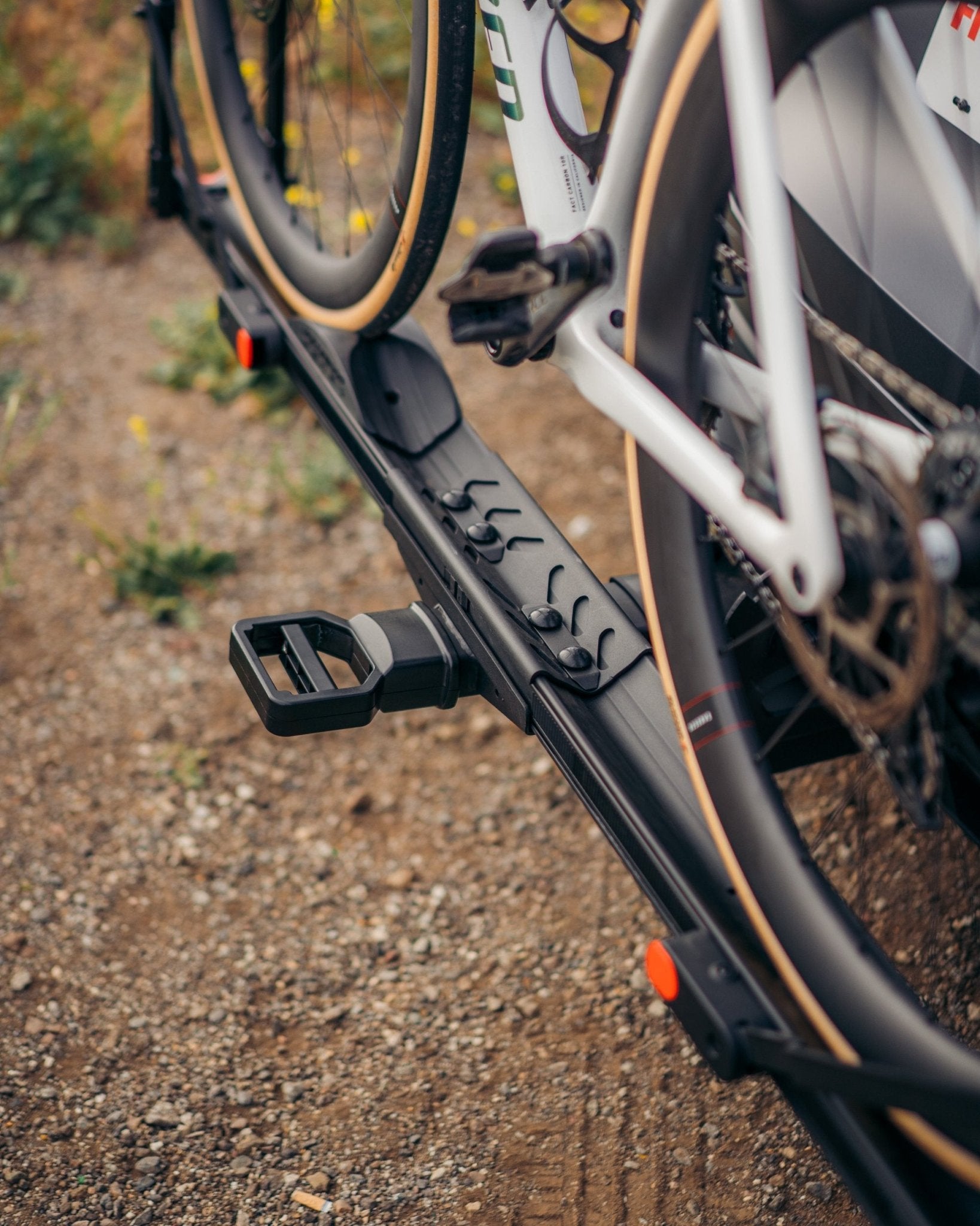 CrossTrack 1 Bike Hitch Rack – Hollywood Racks