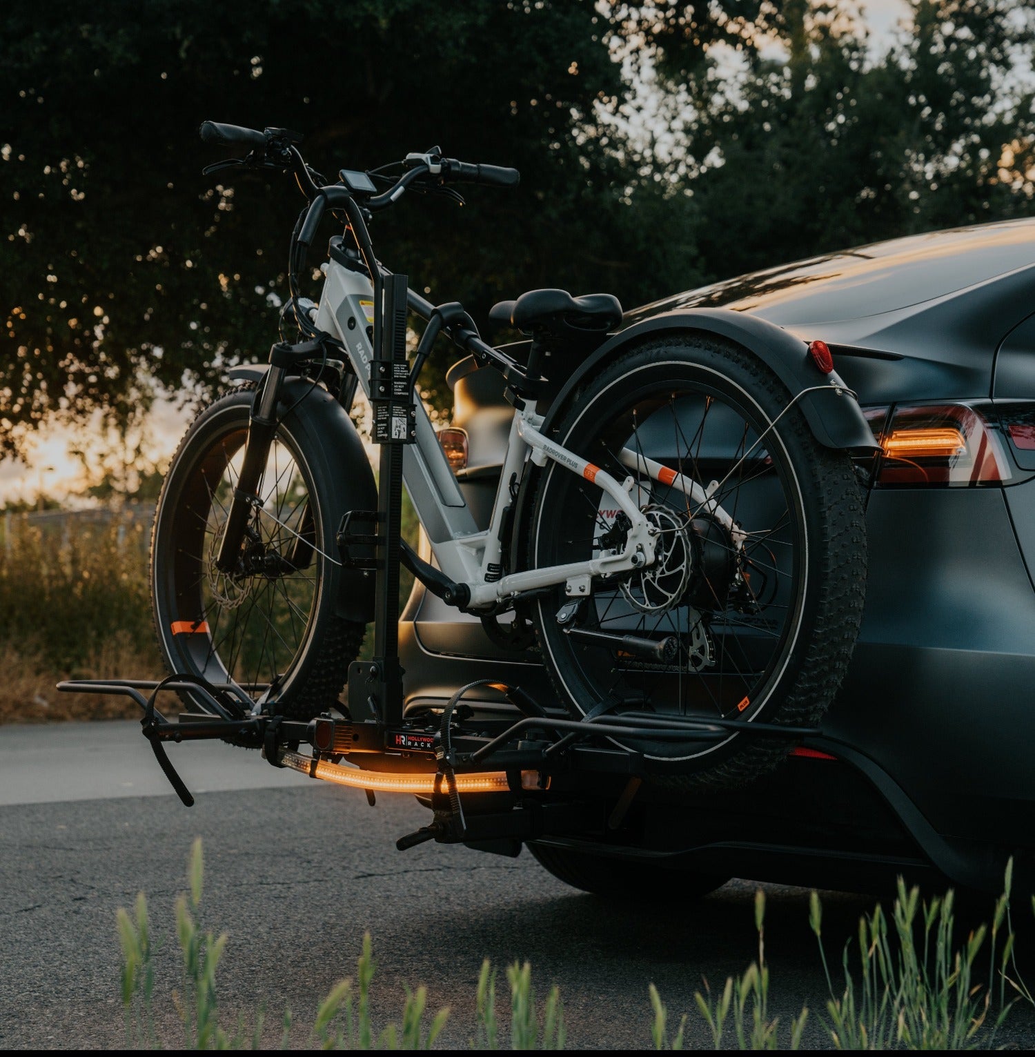 Sport Rider Bike Rack + LED Light Bar Bundle Hollywood Racks