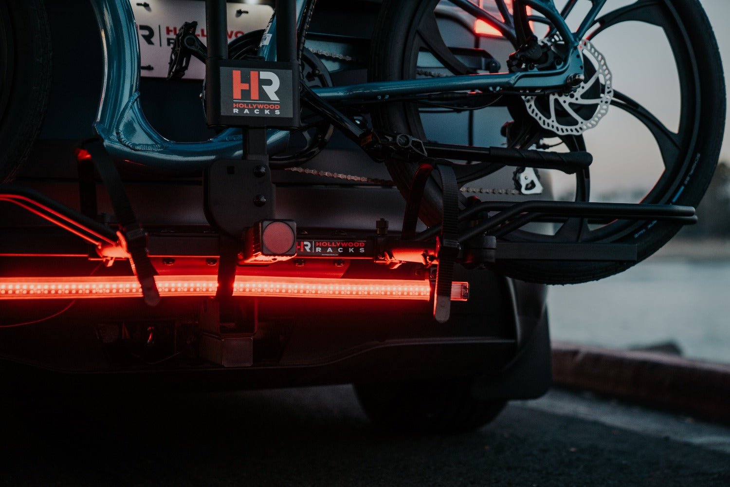 RV Rider + LED Light Bar Hollywood Racks