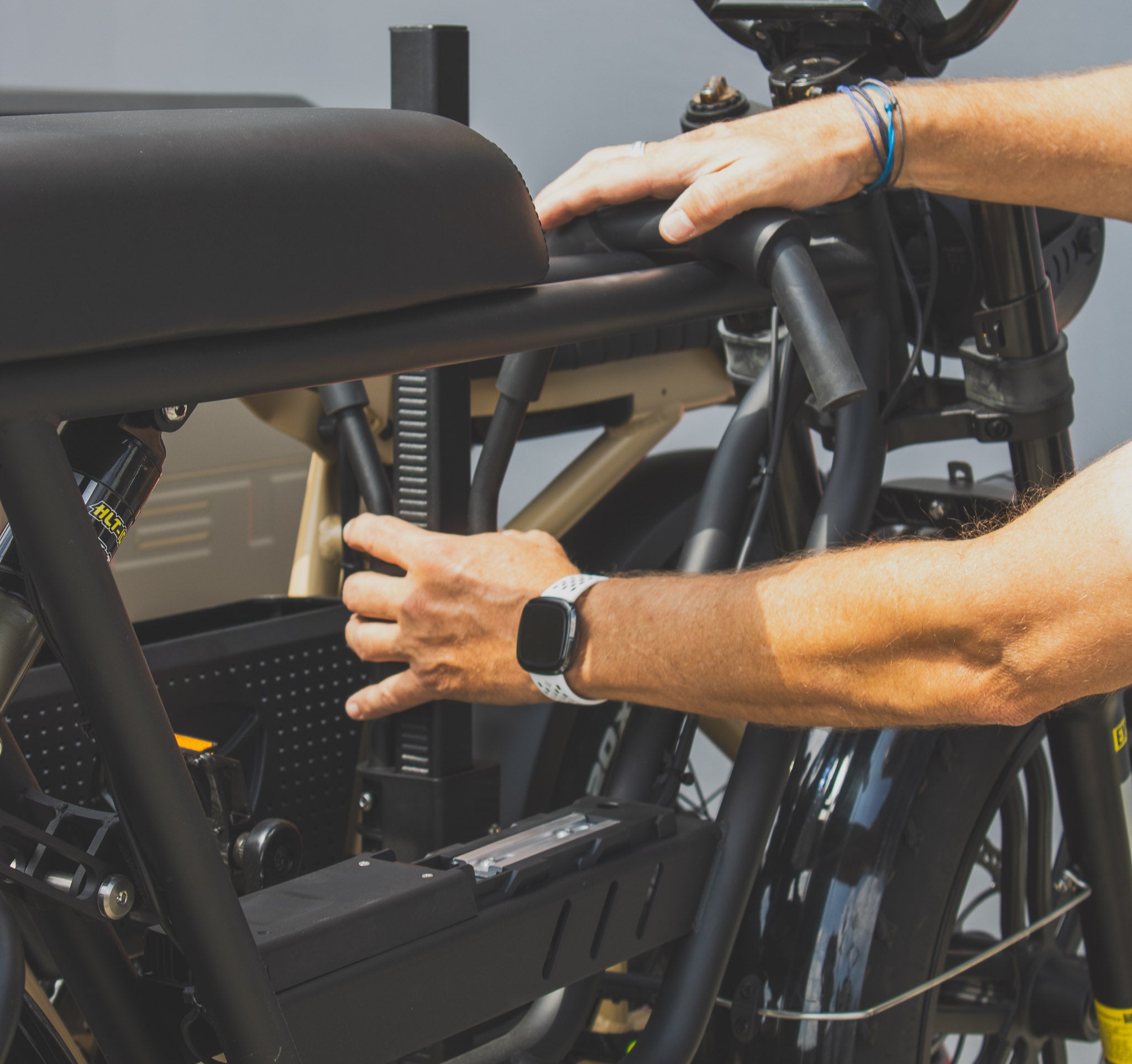 Sport Rider Scrambler Bundle Hollywood Racks