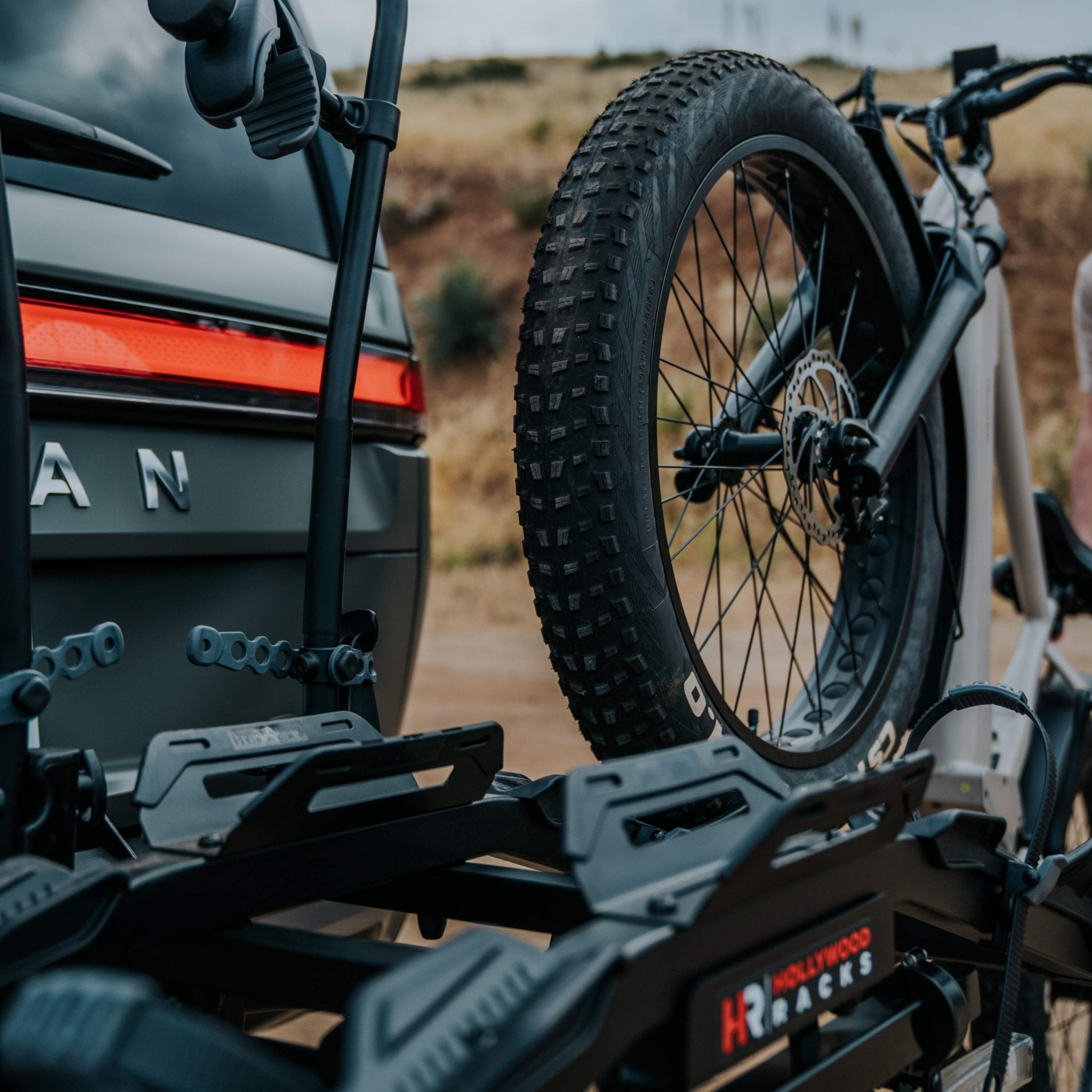 Hollywood Racks HR4500 Destination E Bike Rack for Electric Bikes